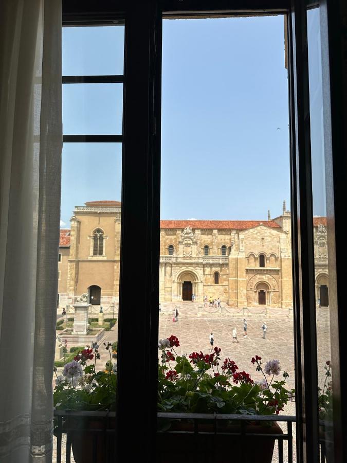 Hostal Restaurante Boccalino León Zewnętrze zdjęcie